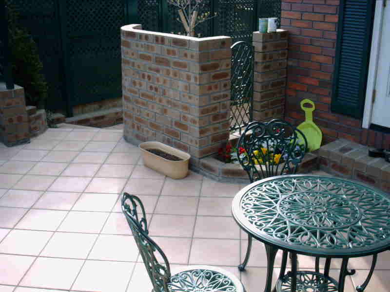 ����͂R�O�O�p�^�C���Γ\��