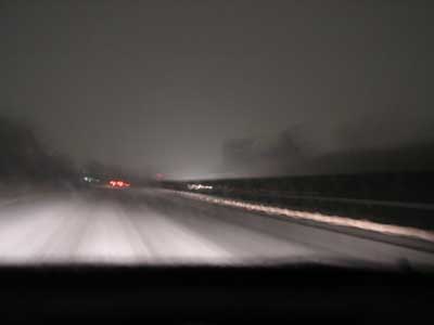 路面は雪です